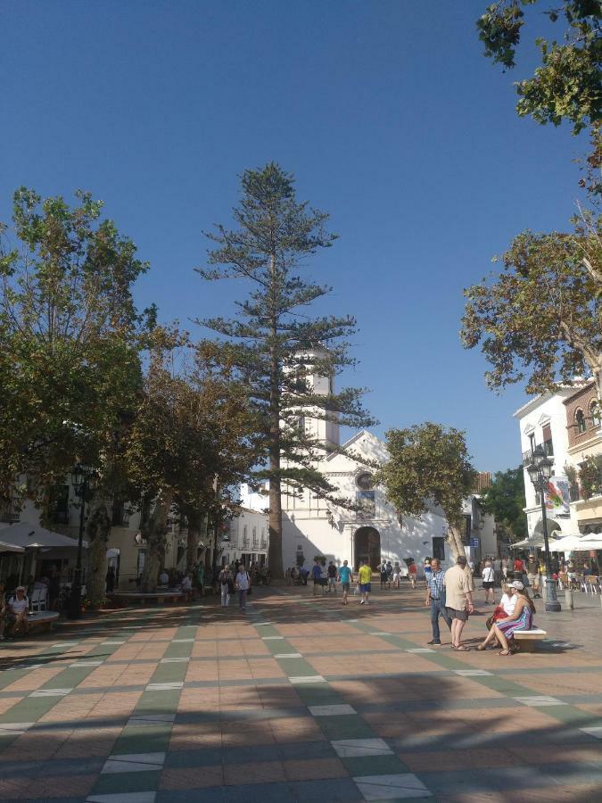 Apartamento Cala De Nerja-Lovely Экстерьер фото